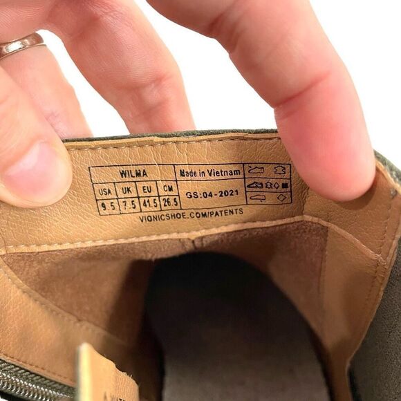 NEW Vionic Wilma leather Heeled Ankle Boots Size 9.5 olive green nubuck - Picture 10 of 11